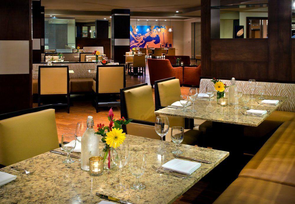 Trumbull Marriott Shelton Экстерьер фото