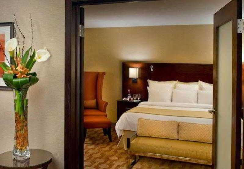 Trumbull Marriott Shelton Экстерьер фото