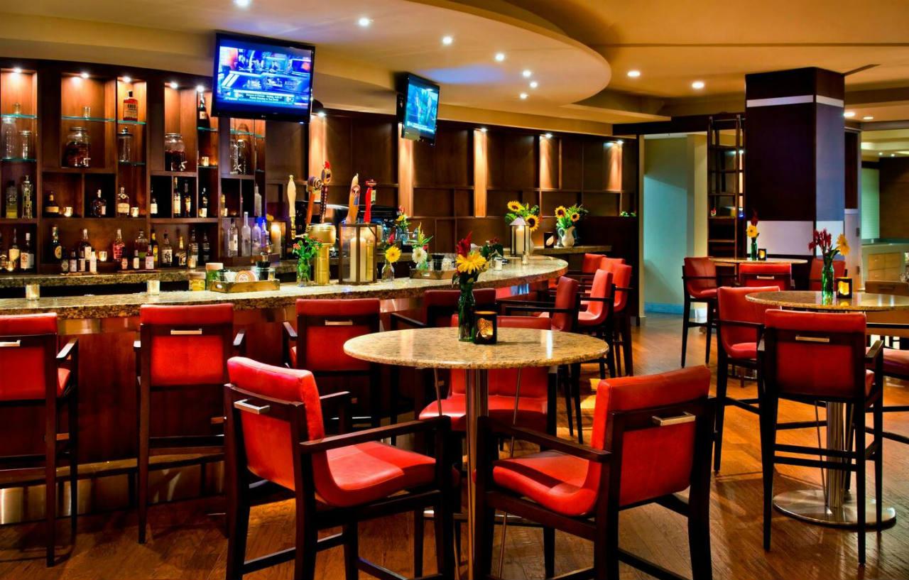 Trumbull Marriott Shelton Ресторан фото